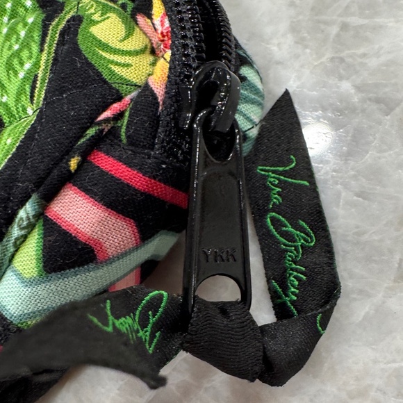 Vera Bradley 2 Pieces Travel Set in the Retired Botanica Print - Picture 11 of 13